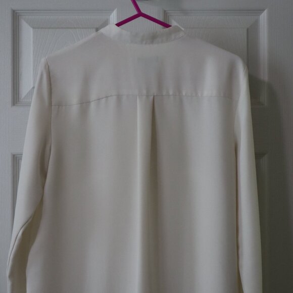 Ann Taylor | Cream Ruffle Blouse, Size Small - Picture 8 of 10
